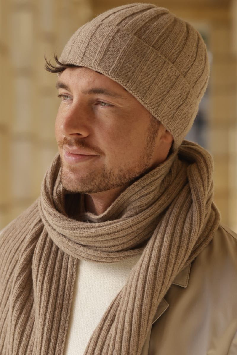 Čepice, Model: TREVOR, Barva: tmavě béžová, Složení materiálu: 80% Vlna; 20% Polyamid, Určení: Podzim/Zima, Velikost: Univerzální (54-62)