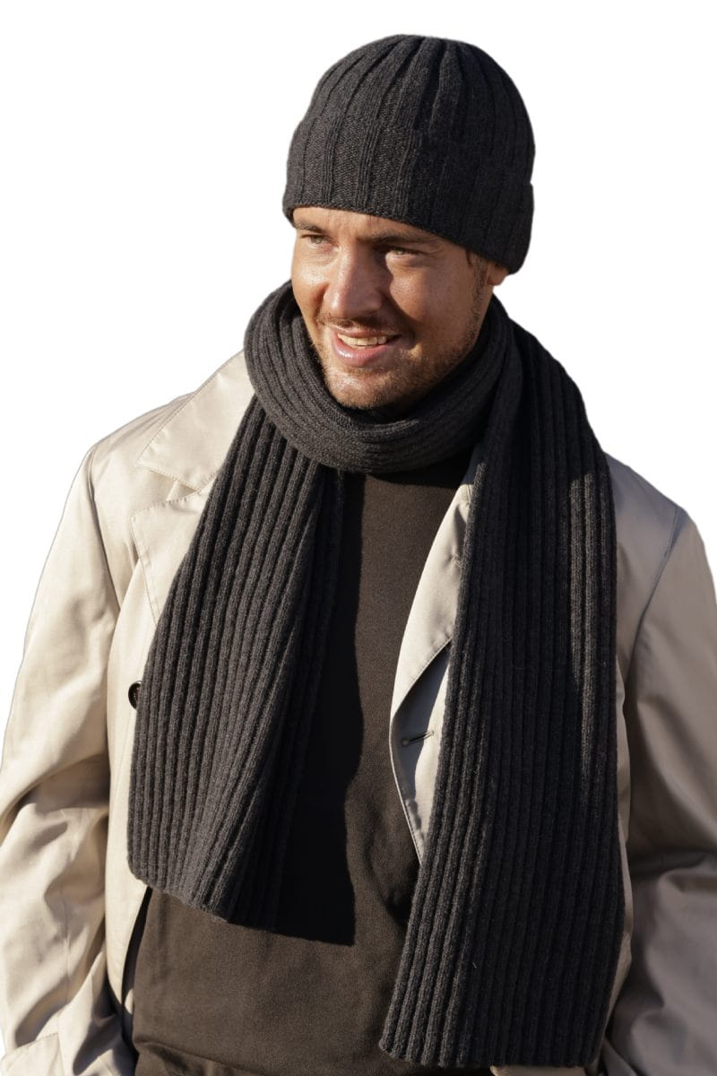 Czapka Męska, Model: TREVOR, Kolor: grafitowy, Skład materiału: 80% Wełna; 20% Poliamid, Przeznaczenie: Jesień/Zima, Rozmiar: Uniwersalny (54-62) (Czapka Męska, zdjęcie 4)