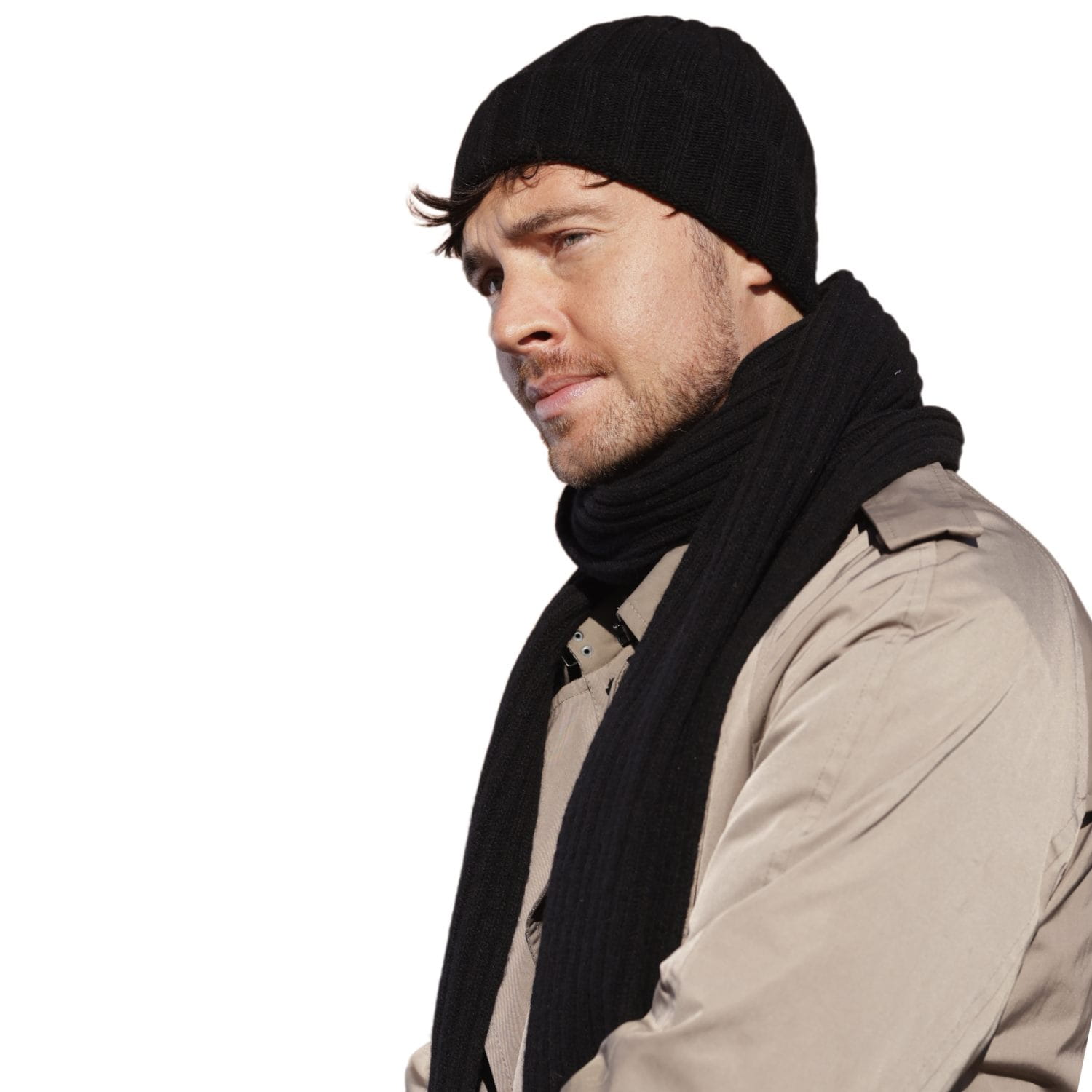 Detal prążkowanej struktury czapki i szalika KAMEA, wykonane z wełny i poliamidu | Spironik.pl