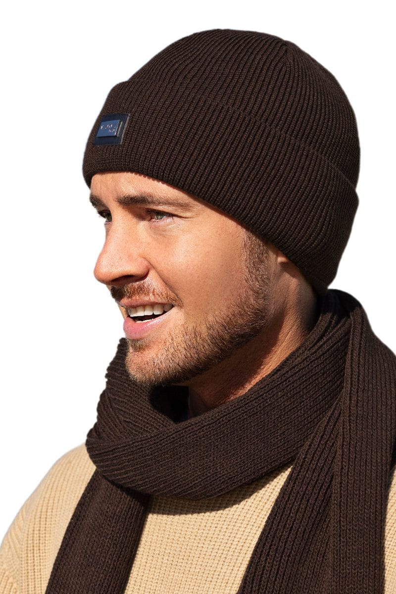 Komplety: čepice + šátek/komin, Model: Oliver-Komplet, Barva: hnědá, Složení materiálu: 100% Akryl, Určení: Podzim/Zima, Rozměry(délka/šířka): 180cm/22cm (Komplety: čepice + šátek/komin, obrázek 2)