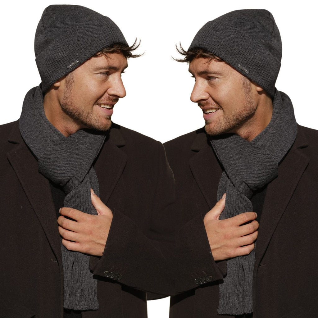 Komplety: czapka + szalik/komin, Model: Lukas Komplet, Kolor: grafitowy, Skład materiału: 100% Wełna Merino Extrafine, Przeznaczenie: Jesień/Zima, Wymiary(długość/szerokość): 170cm/25cm (Komplety: czapka + szalik/komin, zdjęcie 4)