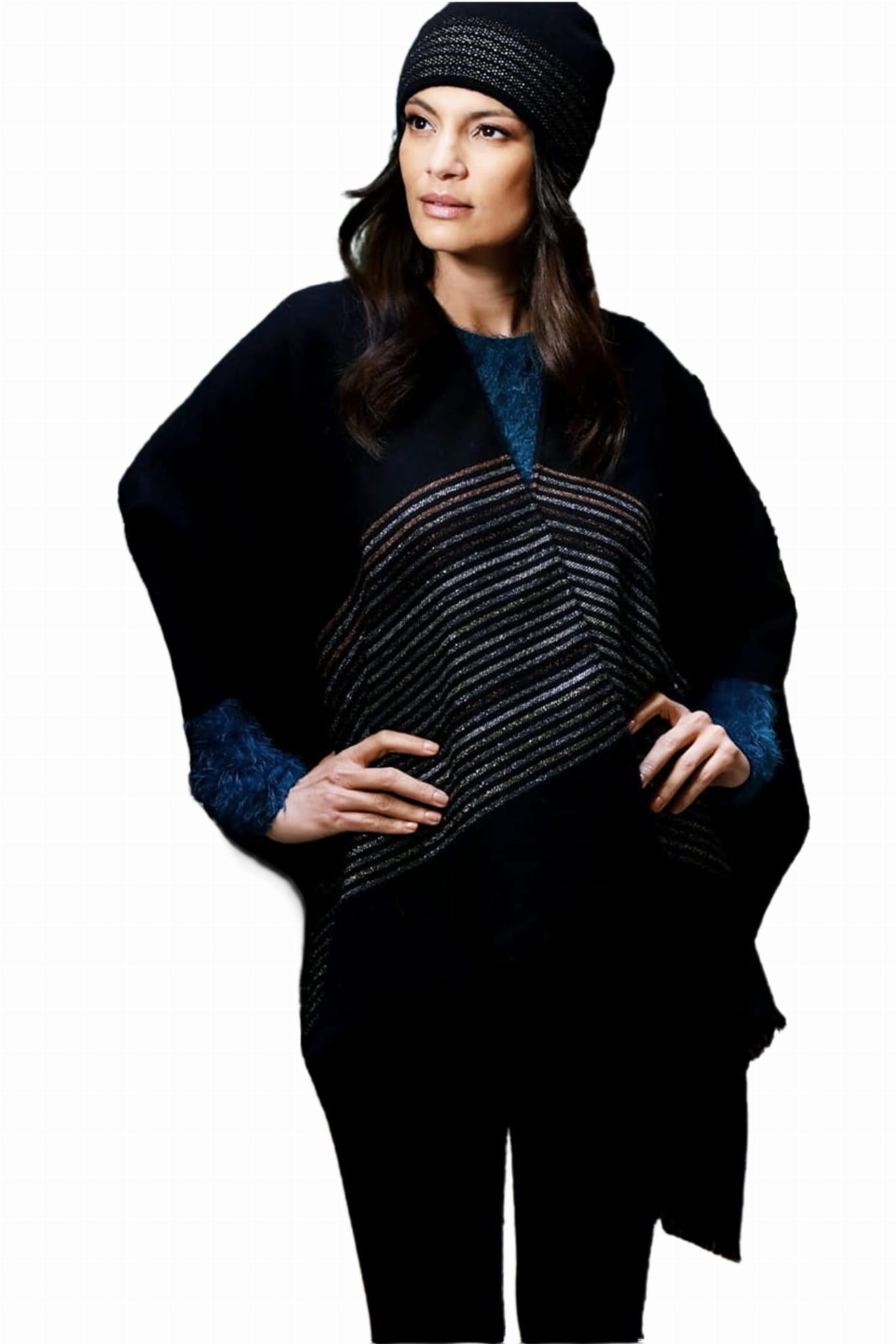 Ponczo, Model: Ponczo Luminescent Frędzle Kordowa, Kolor: czarny, Skład materiału: 98% Poliakryl; 2% Poliamid, Przeznaczenie: Jesień/Zima (Ponczo, zdjęcie 4)