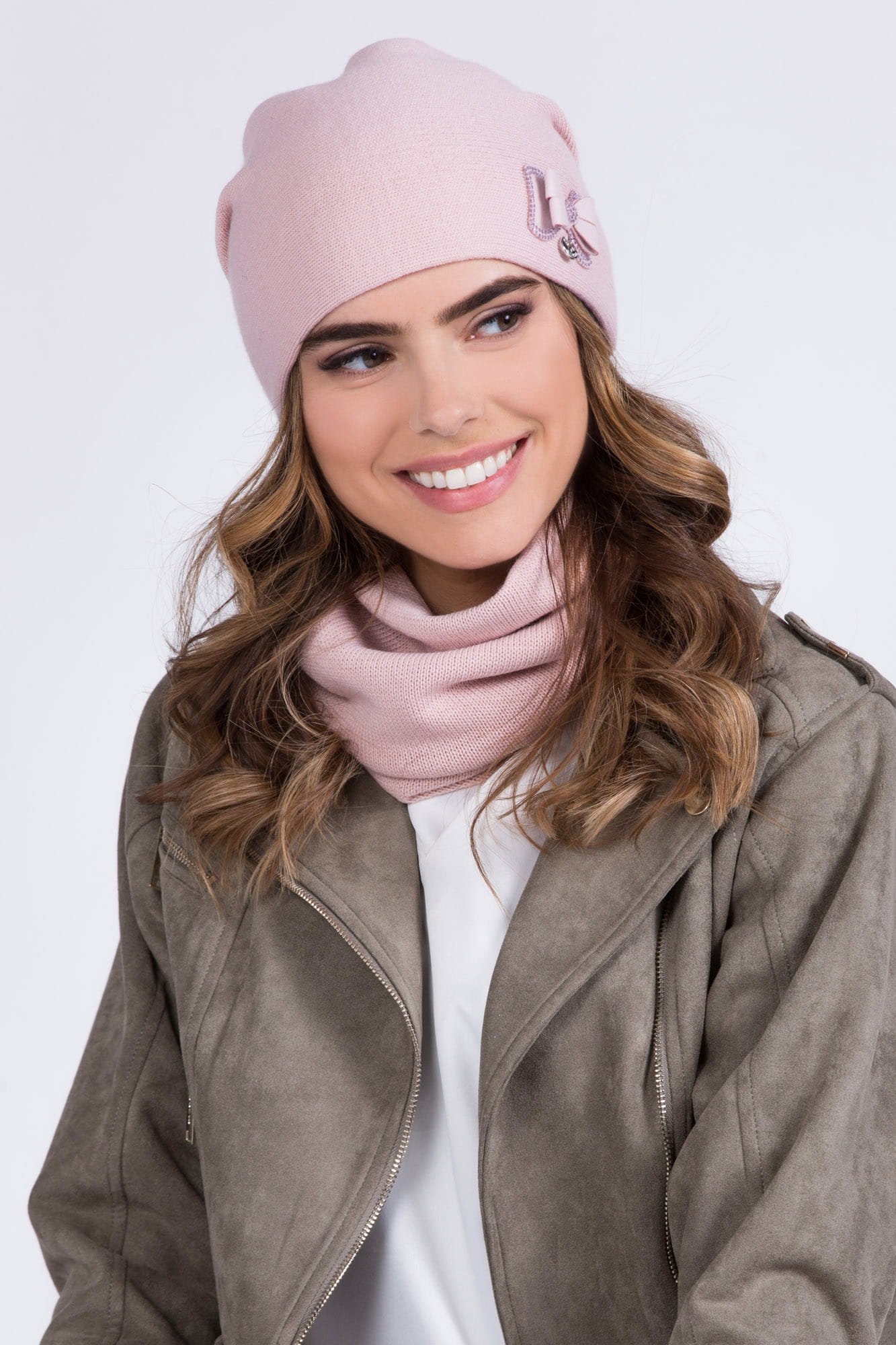 Čepice, Model: Wika, Barva: fuchsie, Složení materiálu: 50% Akryl; 30% Vlna; 20% Polyamid, Určení: Podzim/Zima, Velikost: Univerzální (54-60) (Čepice, fotografie 2)