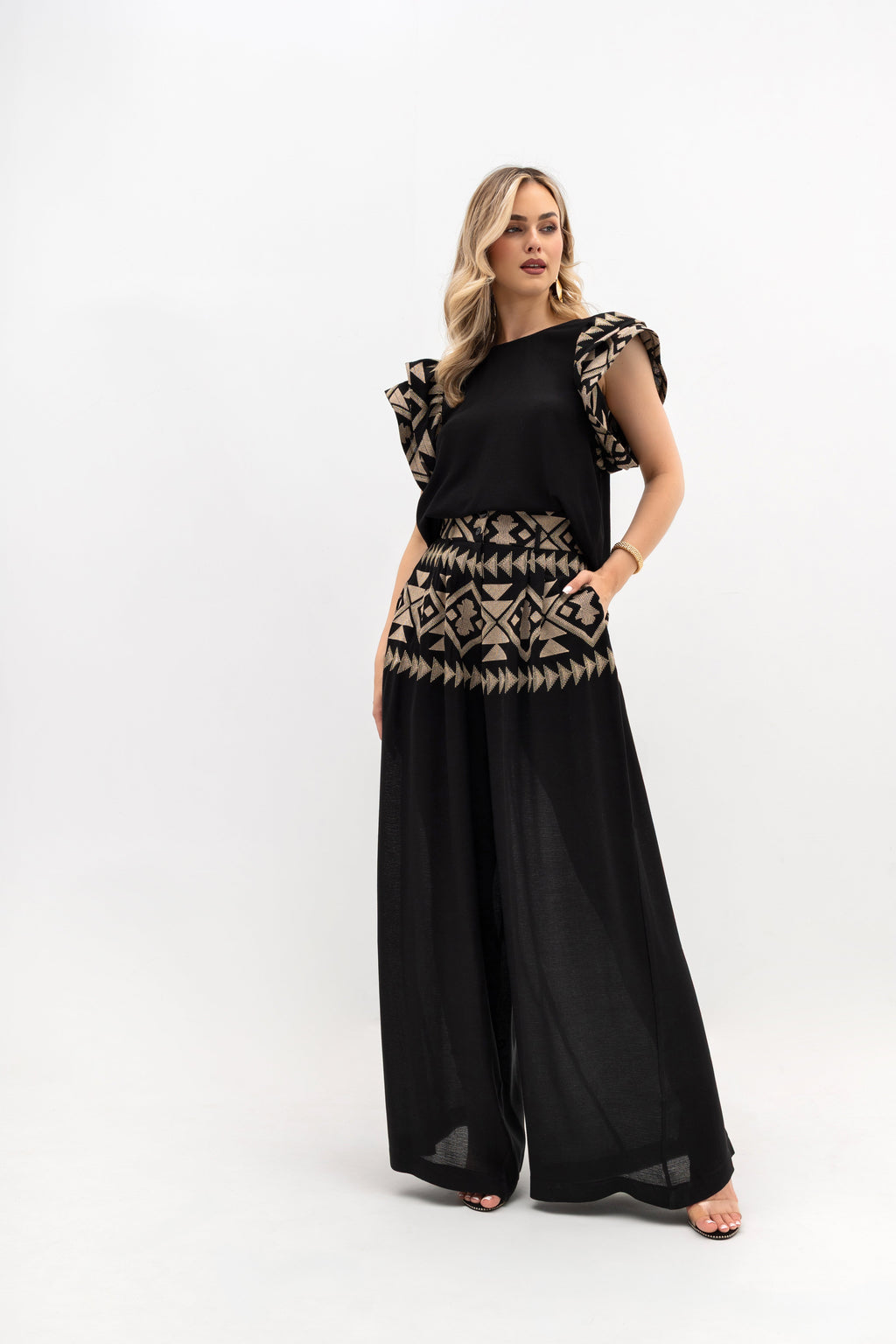 302f898f418bafffea129e38a92e21a3