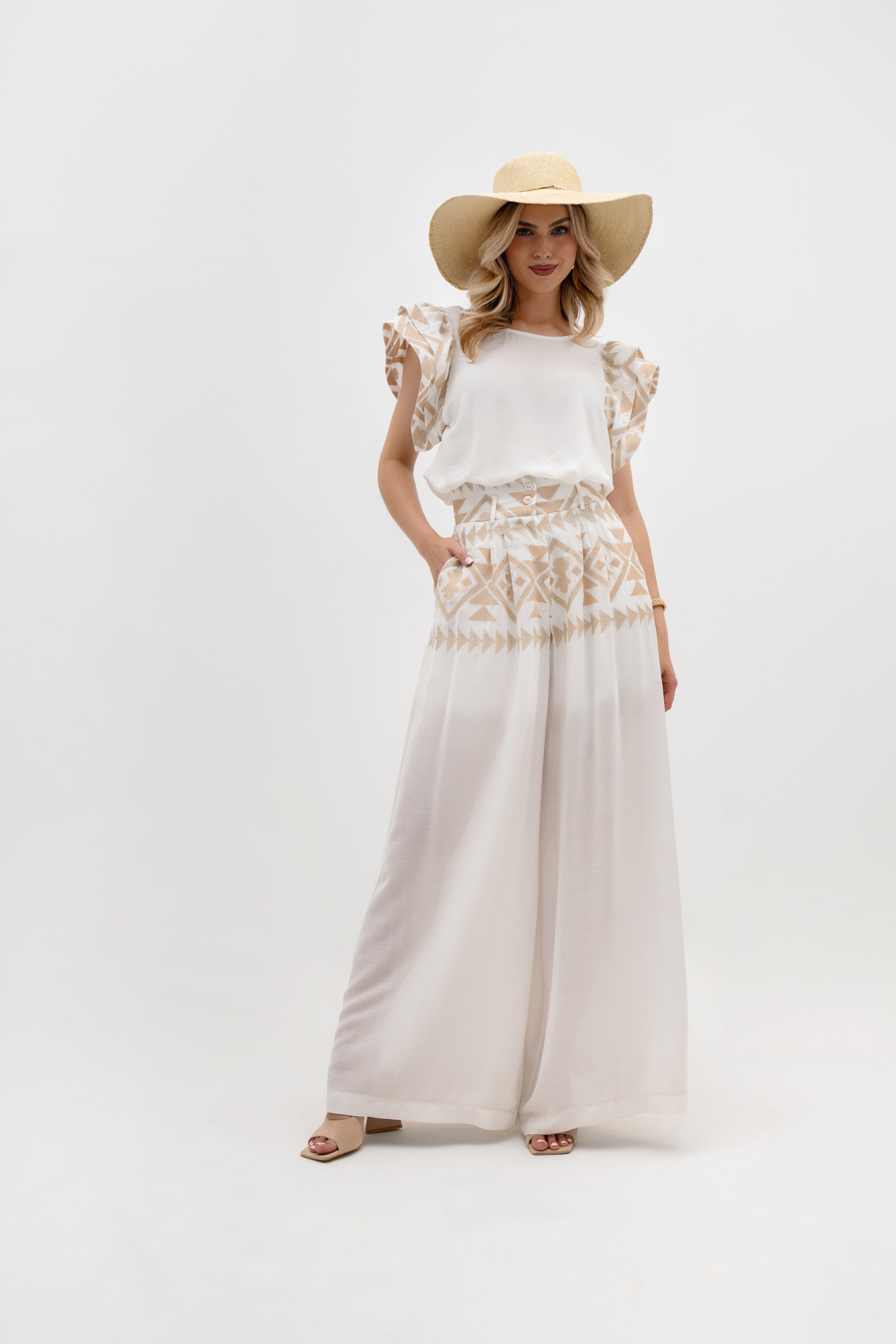 0631f2c71152312e6a4593963e5b0fc8