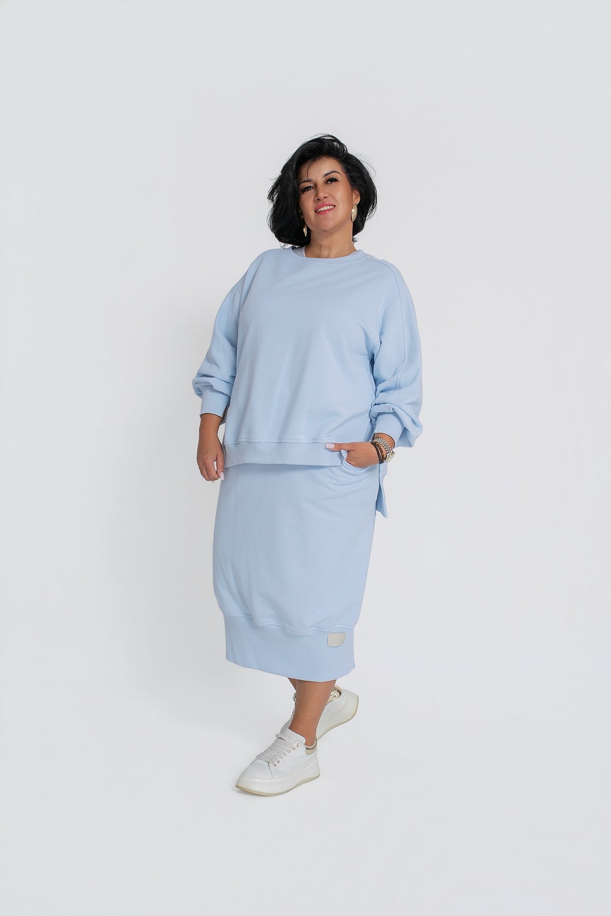 MIRA Bluza dresowa damska z bawełny. Kolor Błękitny