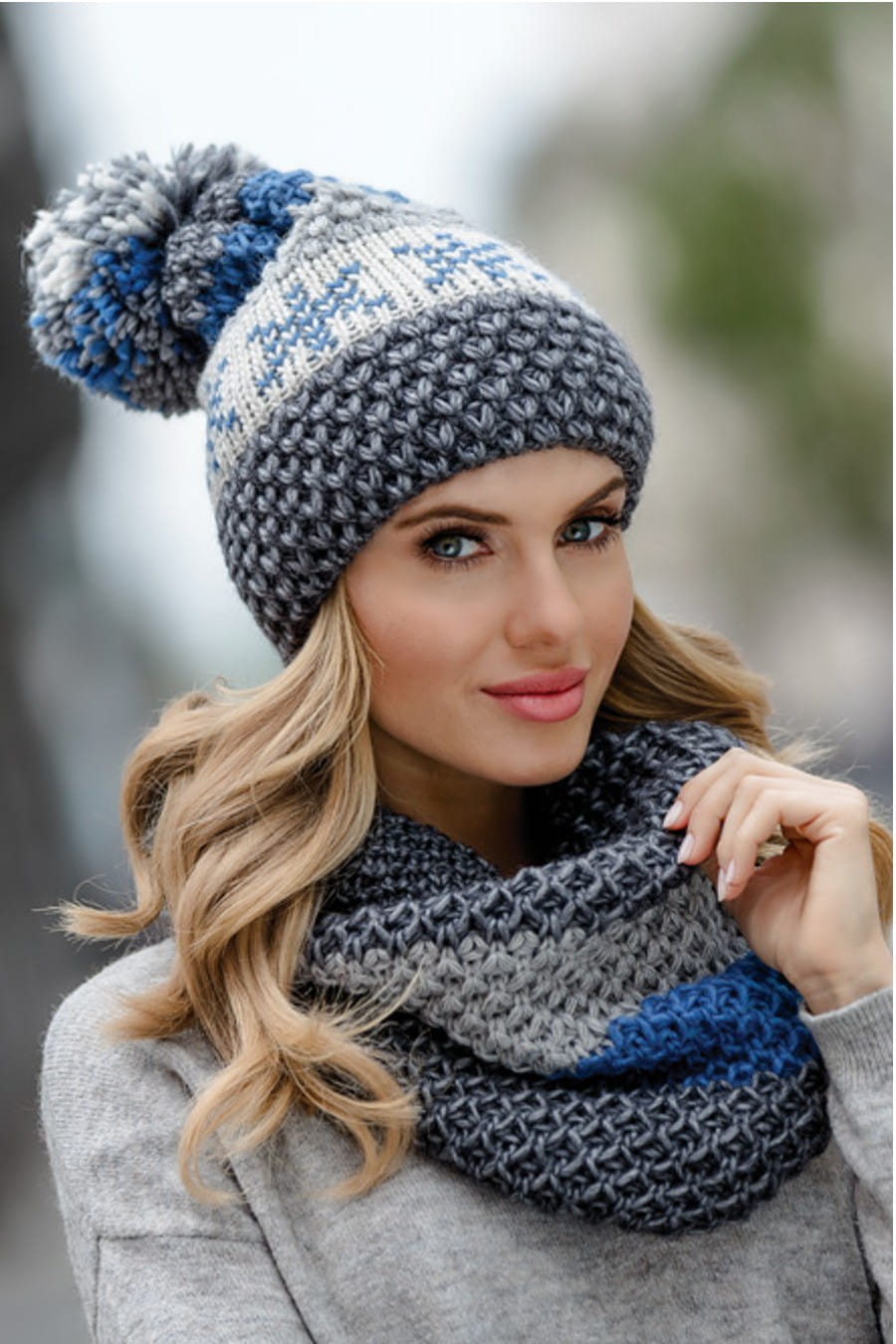 Czapki, Model: Fabia, Kolor: grafitowy, Skład materiału: 30% Wełna; 30% Akryl; 20% Alpaka; 20% Moher, Przeznaczenie: Jesień/Zima, Rozmiar: Uniwersalny (54-60) (Czapki, zdjęcie 3)