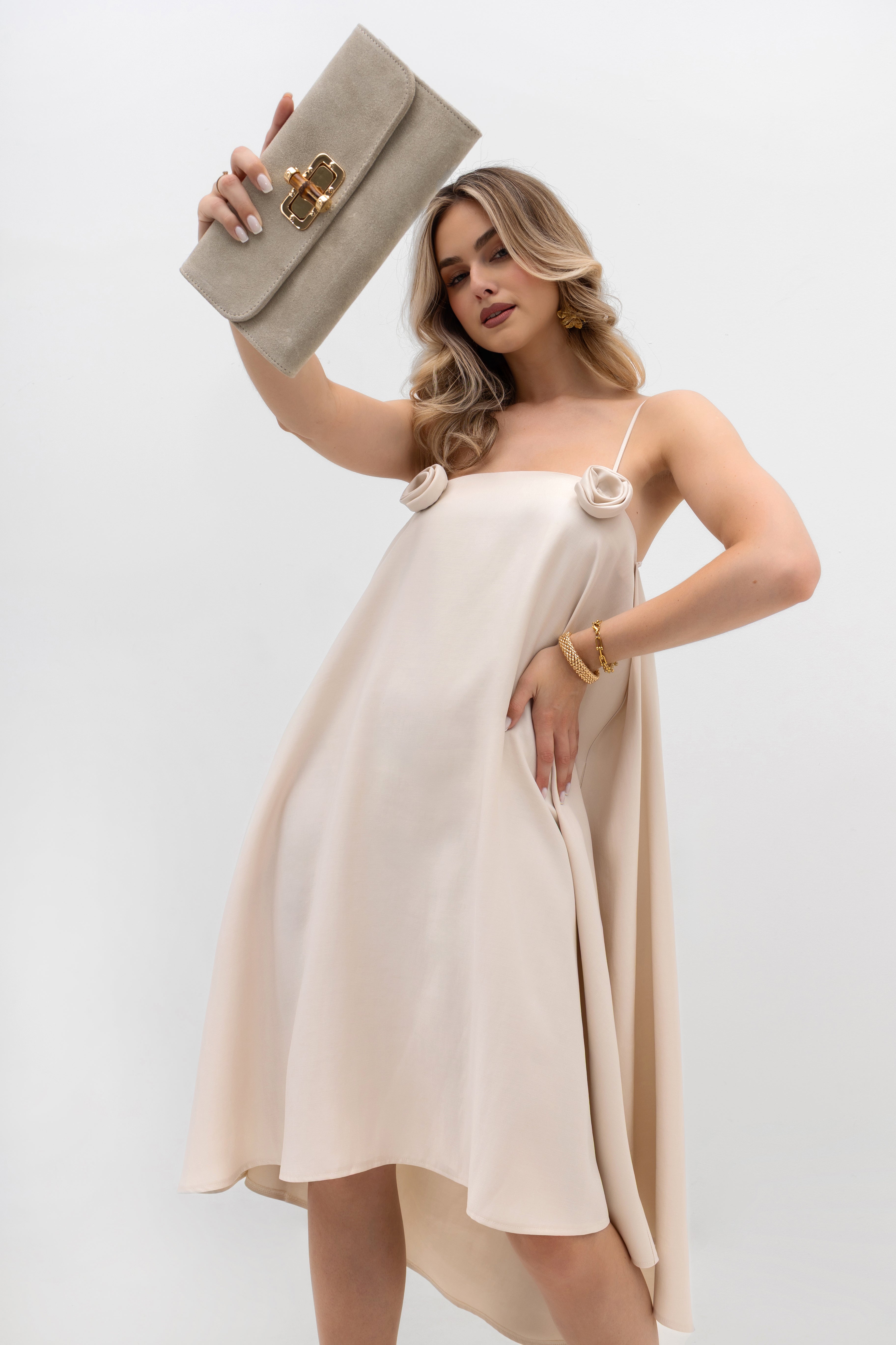 Mała torebka zamszowa w stylu boho, doskonała na wesele lub wieczorne wyjście | Bastet | Spironik.pl