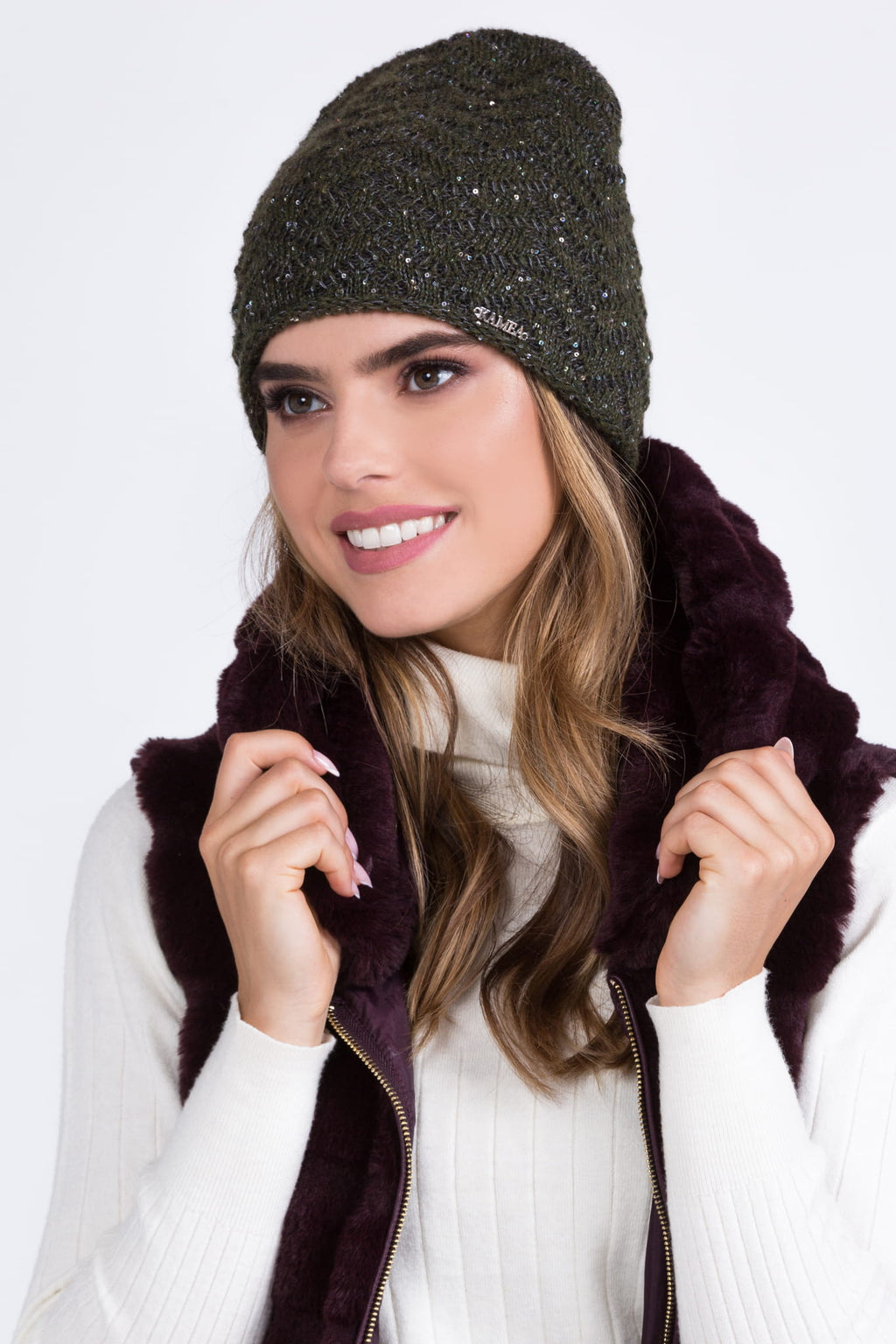 Čepice, Model: Wenus, Barva: zelená, Složení materiálu: 30% Vlna; 20% Polyester; 20% Poliakryl; 15% Mohér; 15% Polyamid, Velikost: Univerzální (54-60) (Čepice, fotografie 2)