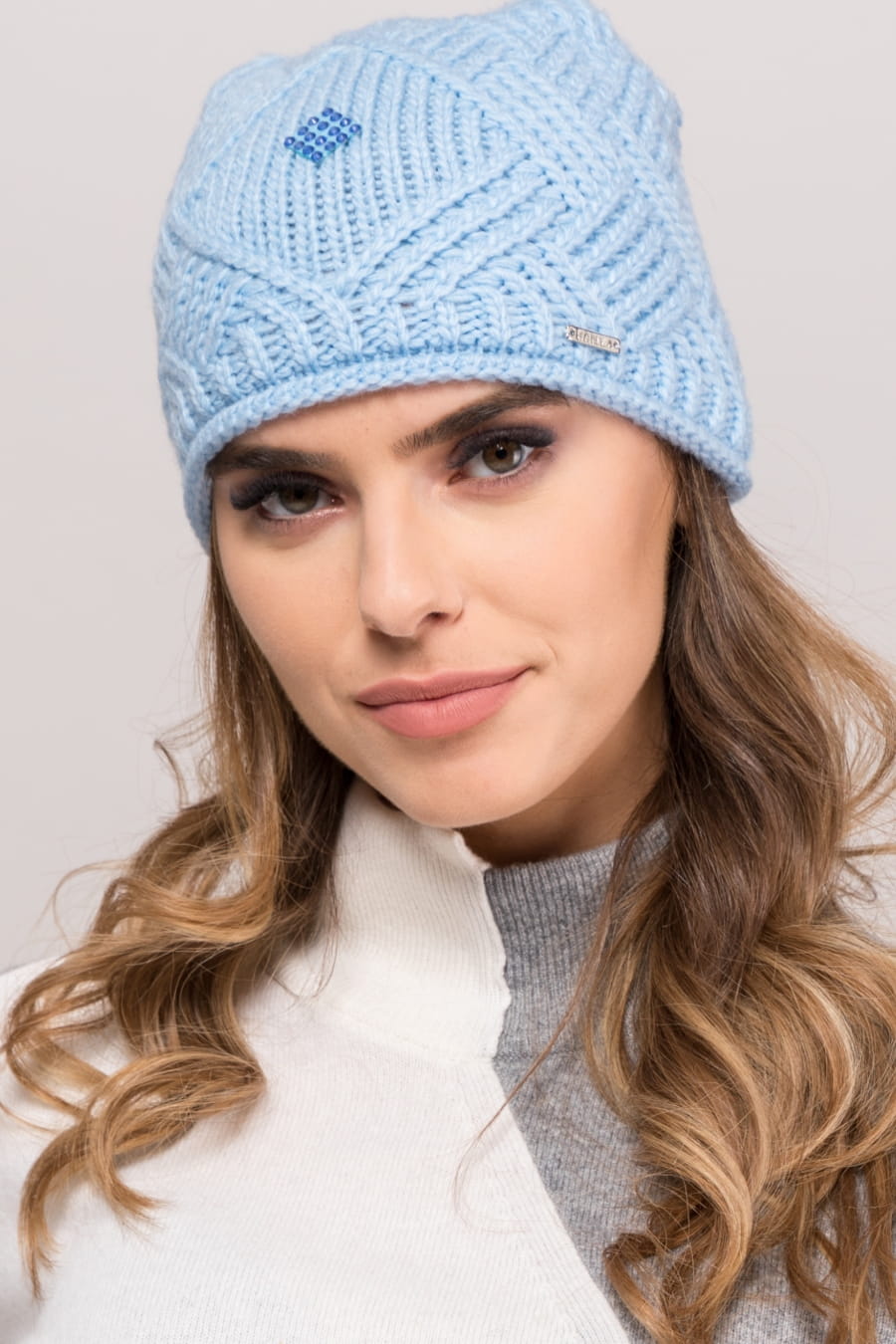 Czapka Damska, Model: Paula, Kolor: błękitny, Skład materiału: 40% Wełna; 40% Akryl; 20% Poliamid, Rozmiar: Uniwersalny (54-60) (Czapka Damska, zdjęcie 2)