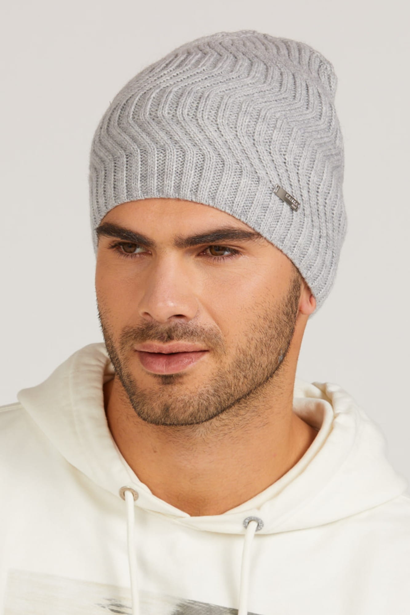 Czapka Męska, Model: Ares, Kolor: szary, Skład materiału: 70% Wełna; 30% Akryl, Rozmiar: Uniwersalny (54-62)