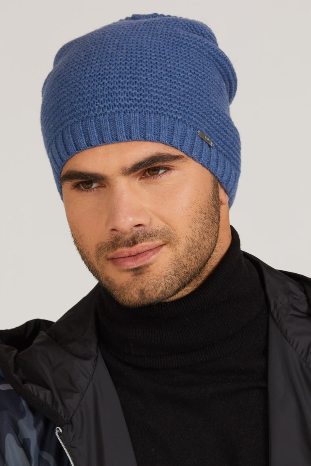 Czapka Męska, Model: Olaf, Kolor: jeansowy, Skład materiału: 80% Wełna; 20% Poliamid, Przeznaczenie: Jesień/Zima, Rozmiar: Uniwersalny (54-62) (Czapka Męska, zdjęcie 2)