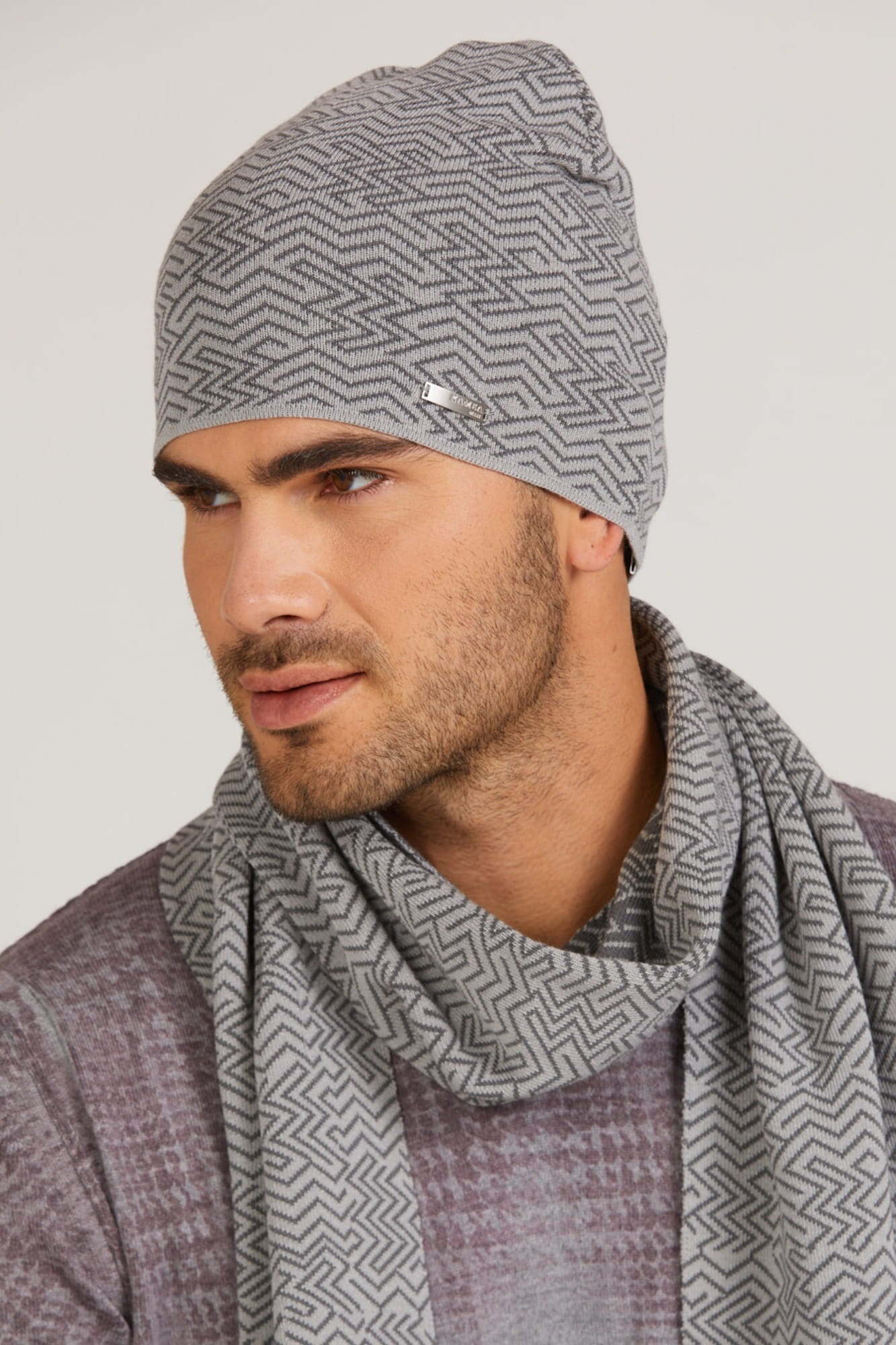 Czapka Męska, Model: Rufino, Kolor: szary, Skład materiału: 97% Wiskoza; 3% Elastan, Rozmiar: Uniwersalny (54-62)