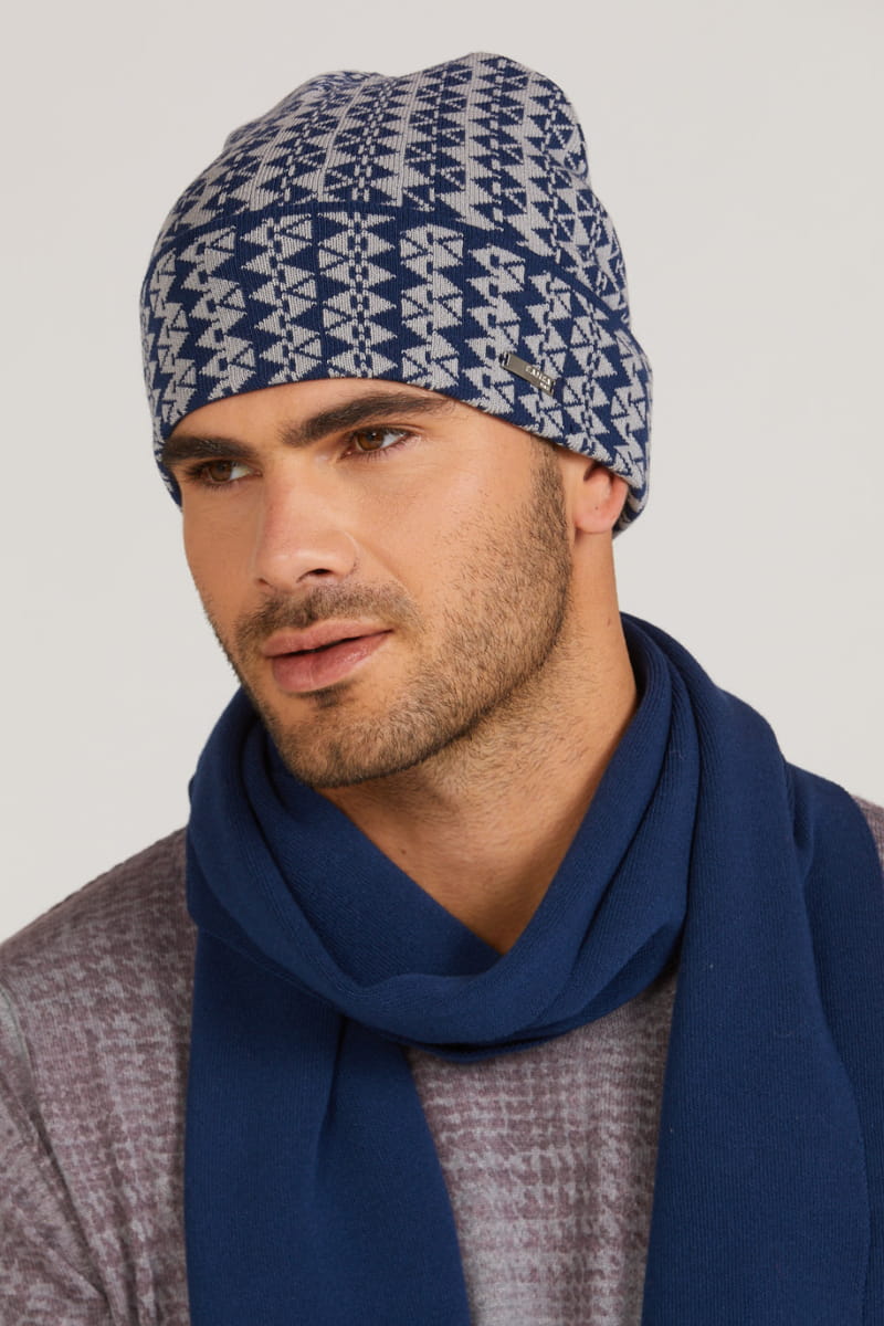 Čepice, Model: Pablo, Barva: granátová, Složení materiálu: 97% Viskóza; 3% Elastan, Velikost: Univerzální (54-62) (Čepice, fotografie 3)