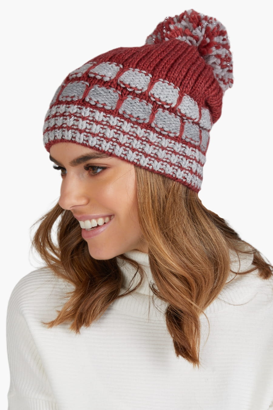 Czapka Damska, Model: Amanda, Kolor: czerwony, Skład materiału: 30% Wełna; 30% Akryl; 20% Alpaka; 20% Moher, Przeznaczenie: Jesień/Zima, Rozmiar: Uniwersalny (54-60) (Czapka Damska, zdjęcie 3)