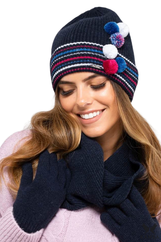 Czapka Damska, Model: Kolorado, Kolor: granatowy, Skład materiału: 80% Wełna; 20% Poliamid, Rozmiar: Uniwersalny (54-60)