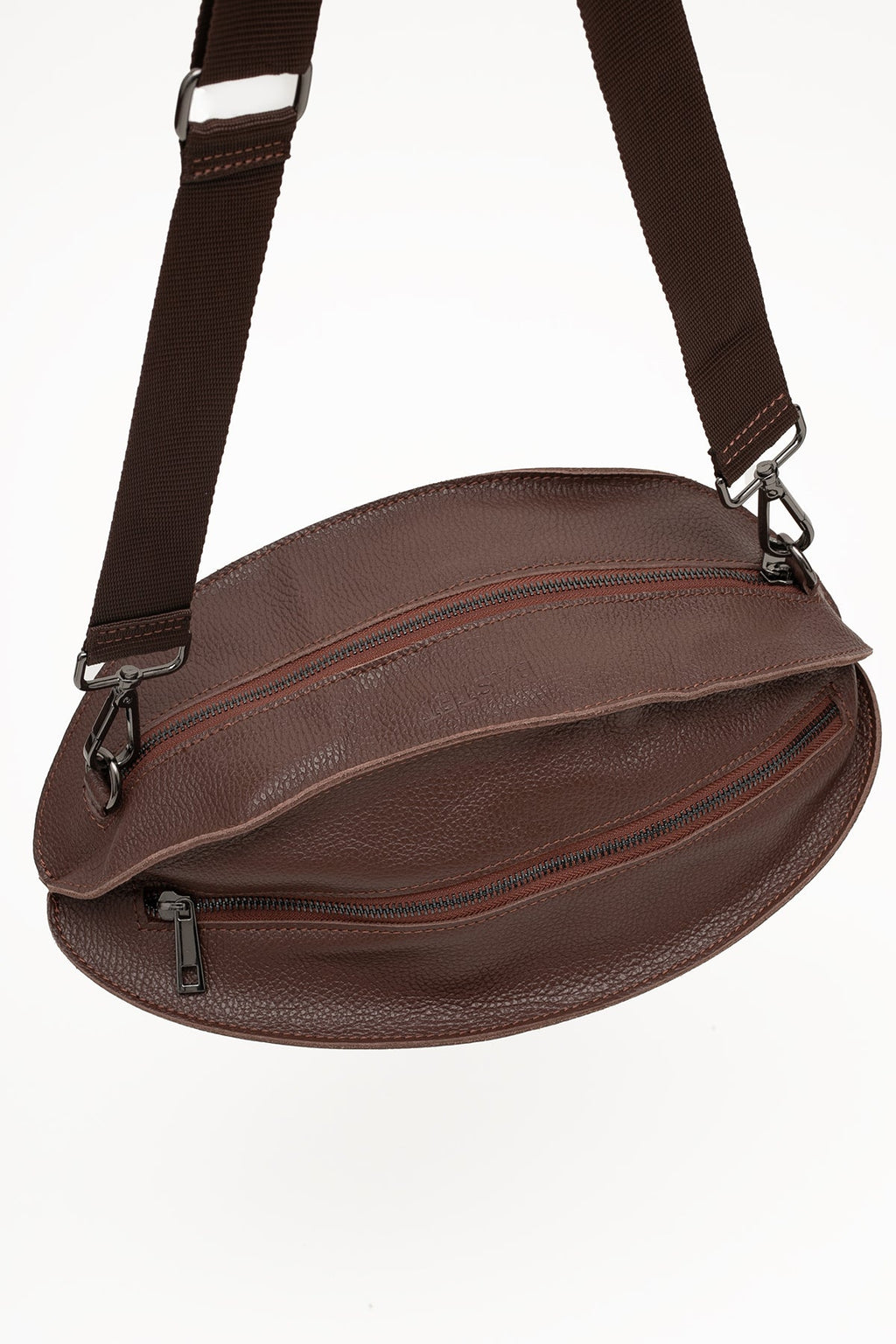 Unikalny kształt nerki inspirowany sportem, idealny dla osób ceniących oryginalność | Bastet | Spironik.pl