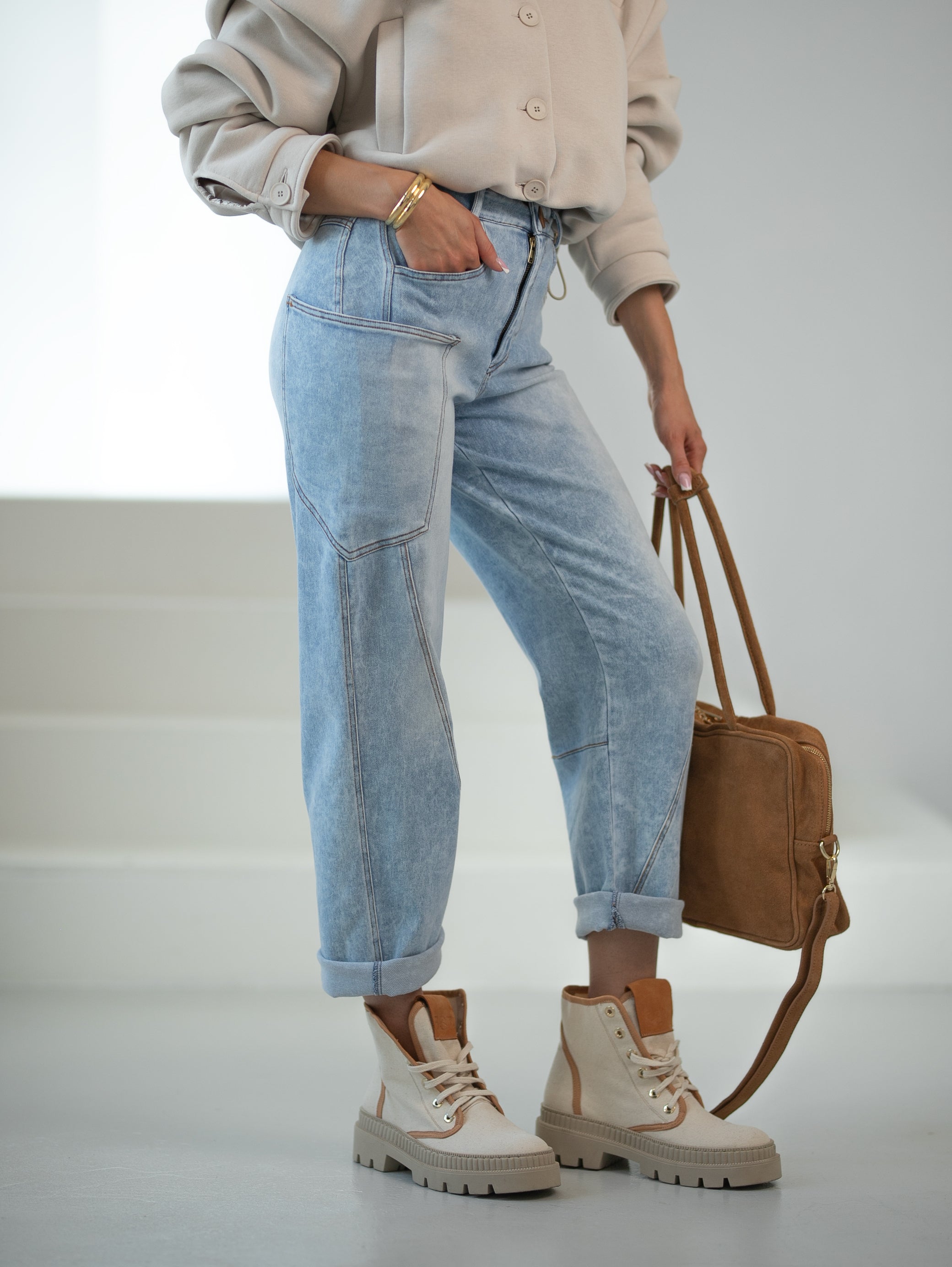 Pojemna torba inspirowana klasyczną aktówką, idealna dla nowoczesnej kobiety | Bastet | Spironik.pl