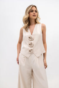Women's vest with floral buttons - elegant, adjustable design. Color: Light beige