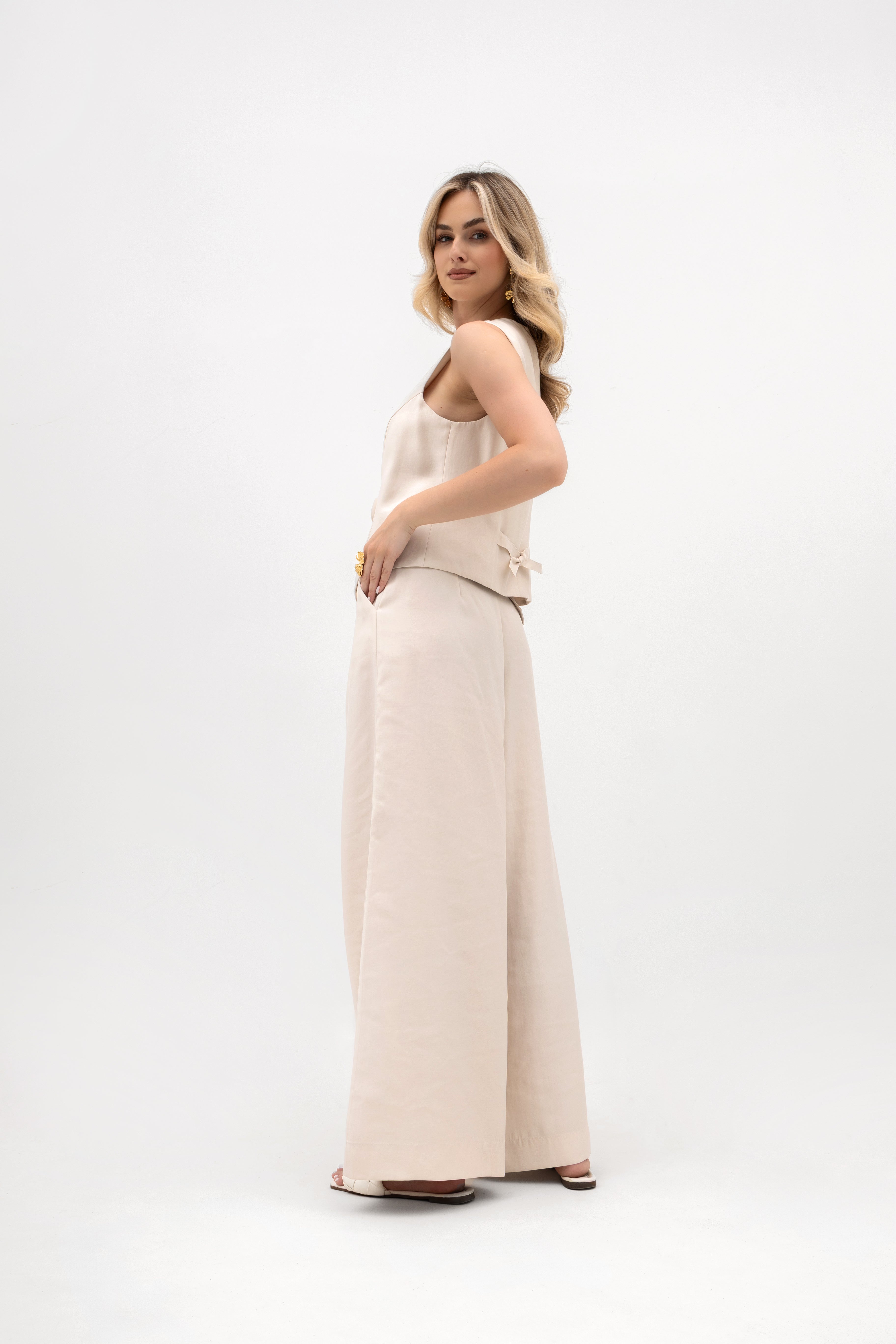 f243782d31fe5bee14594078ed6bfaf1