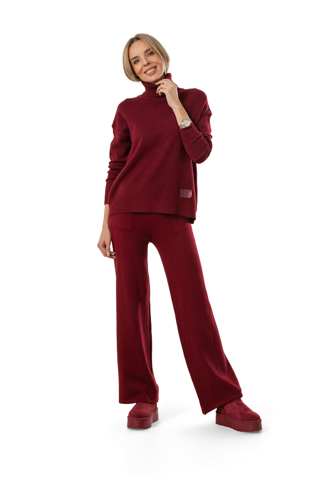 Wygodny komplet sweterkowy z ściągaczami, łączący komfort z minimalistycznym stylem | Bastet | Spironik.pl