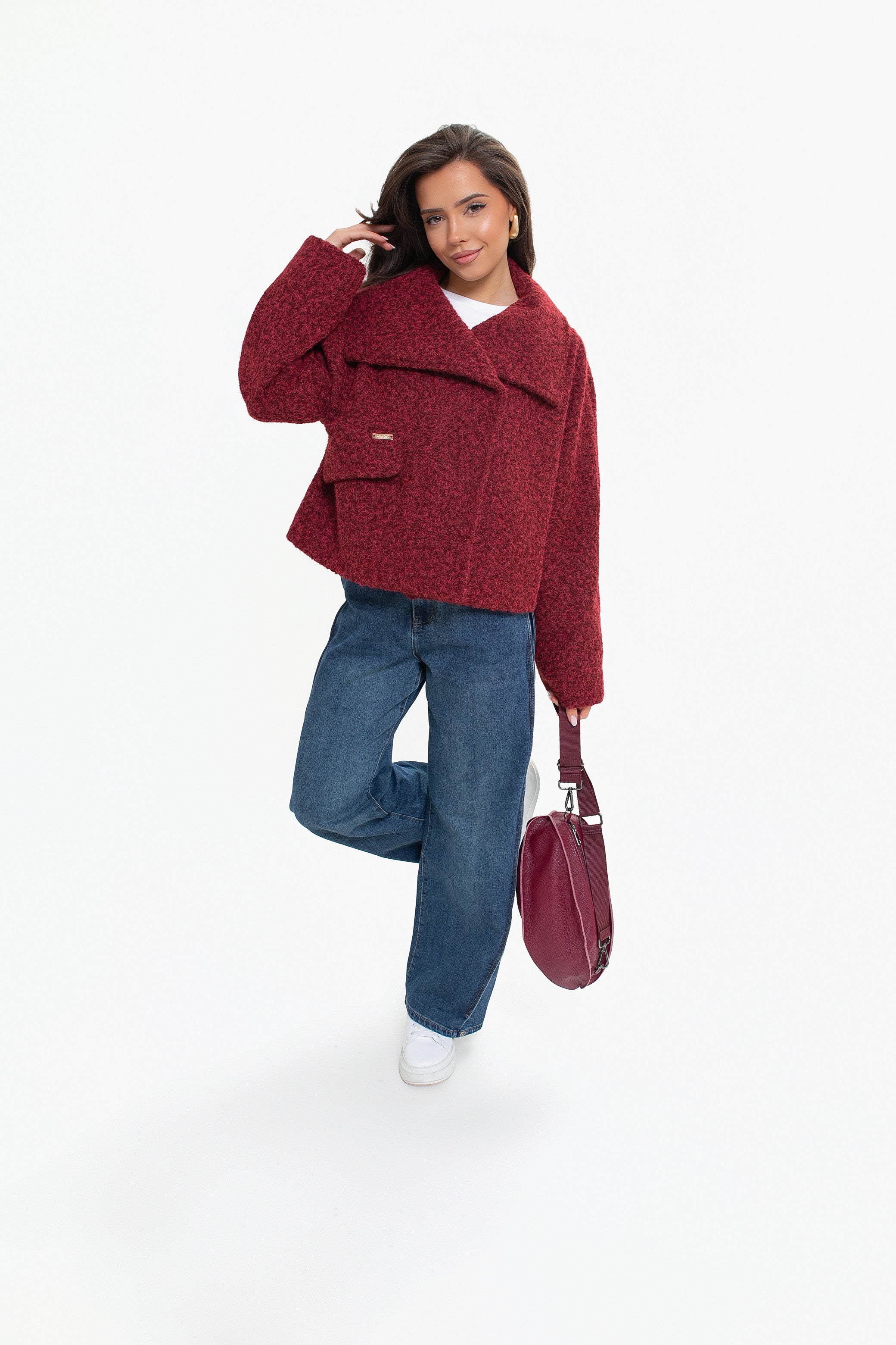 Moderní bunda s vysokým stojákem, vsazenou kapsou a možností vyhrnutí rukávů | Bastet | Spironik.pl