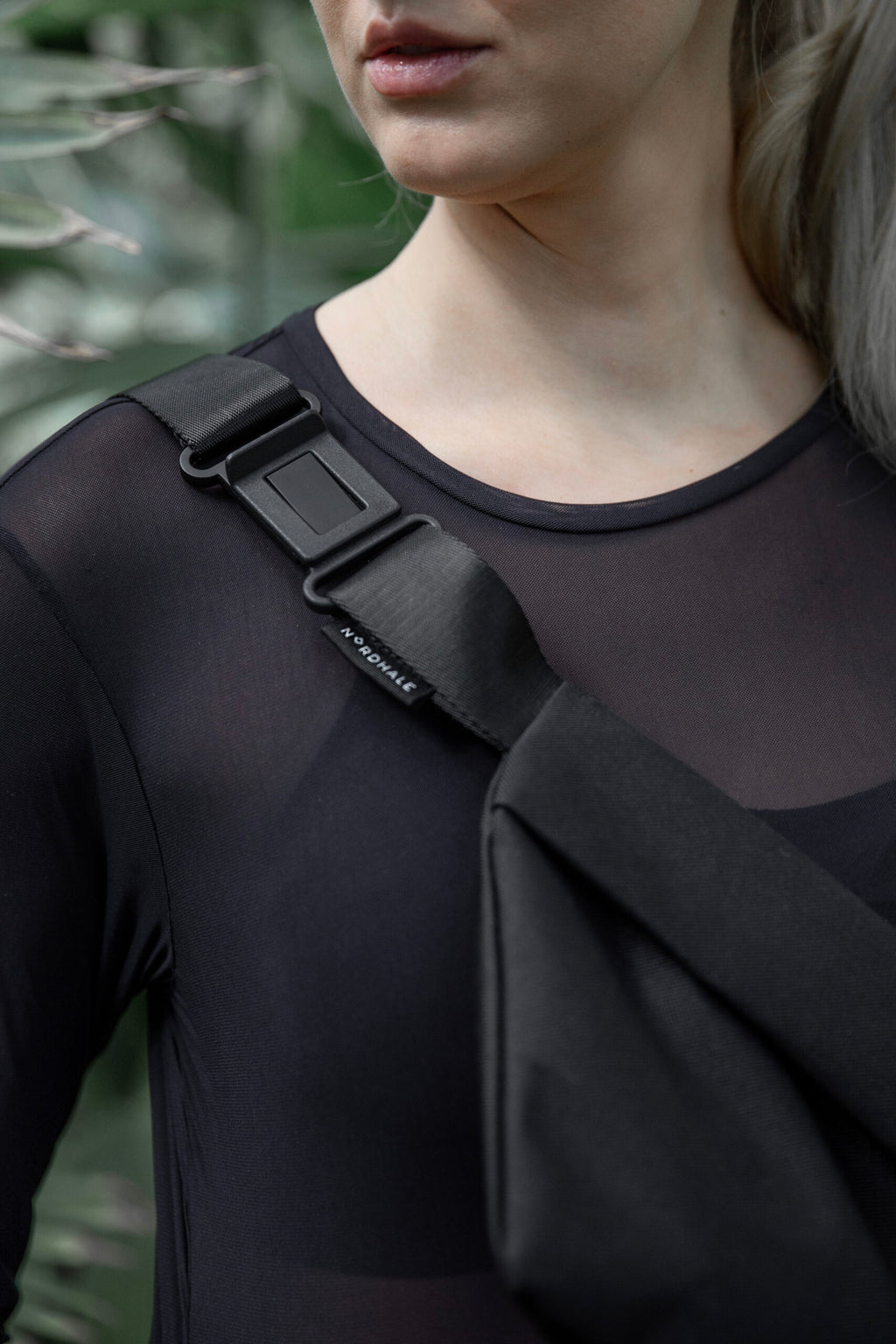 Czarna nerka OSLO – stylowa, eco, pasuje do streetwear i casual.