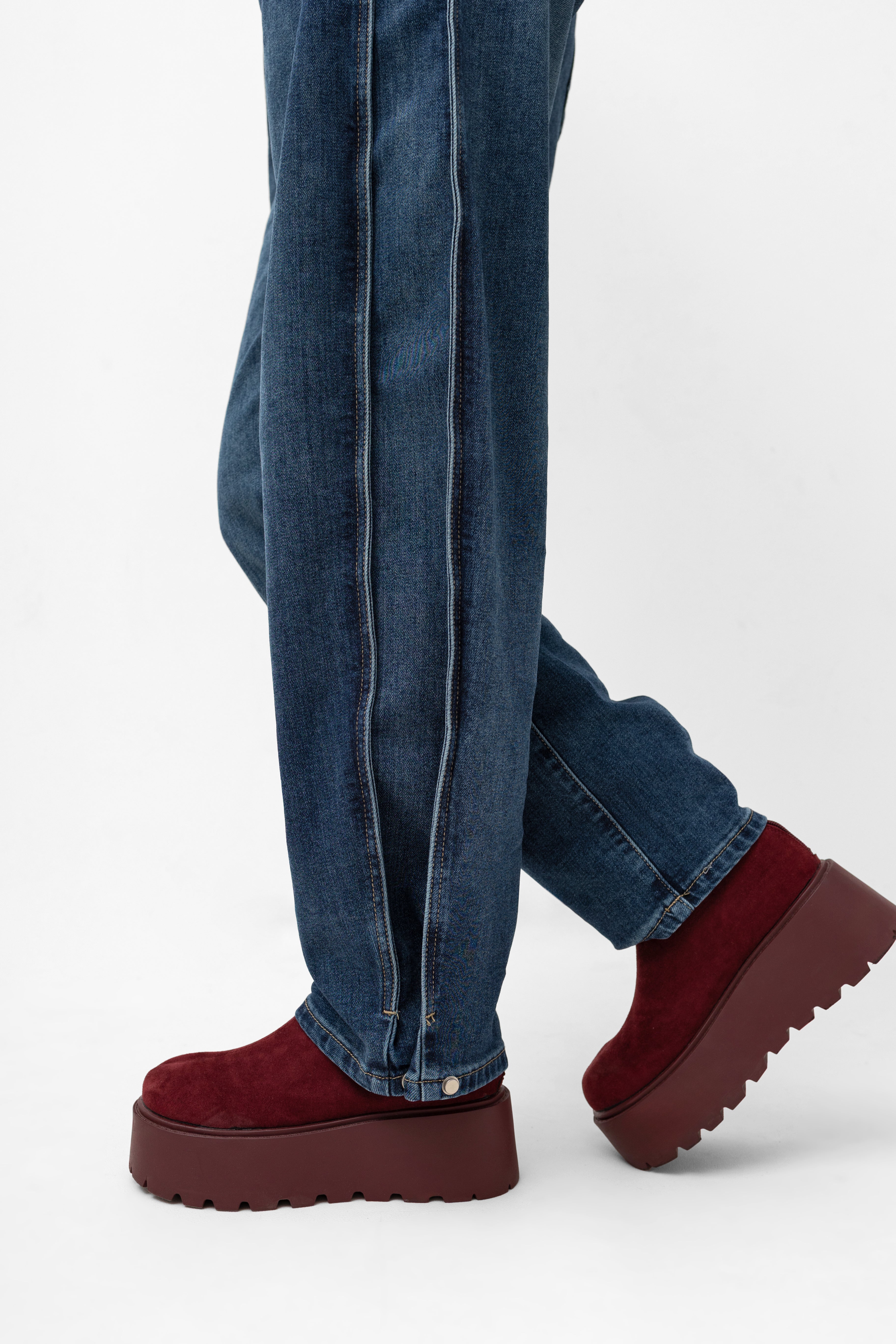 3612966b8eec19f9026d2c228dde6dfc