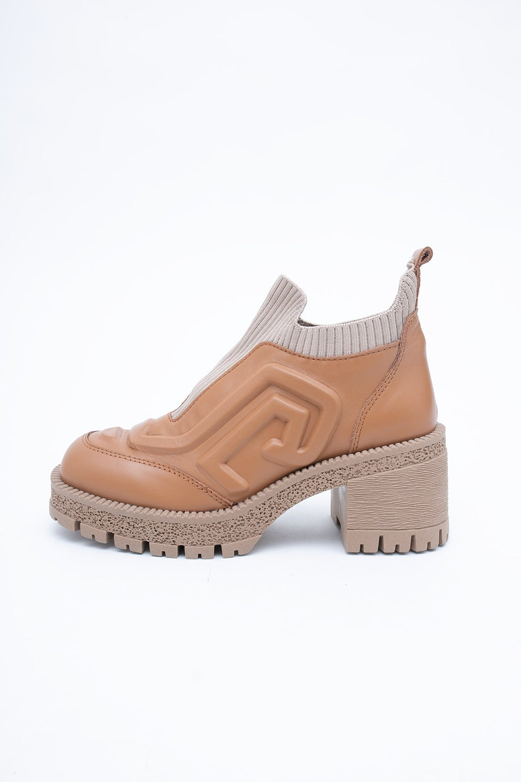 f8a7d8010aea1922a32a546ea21edb19