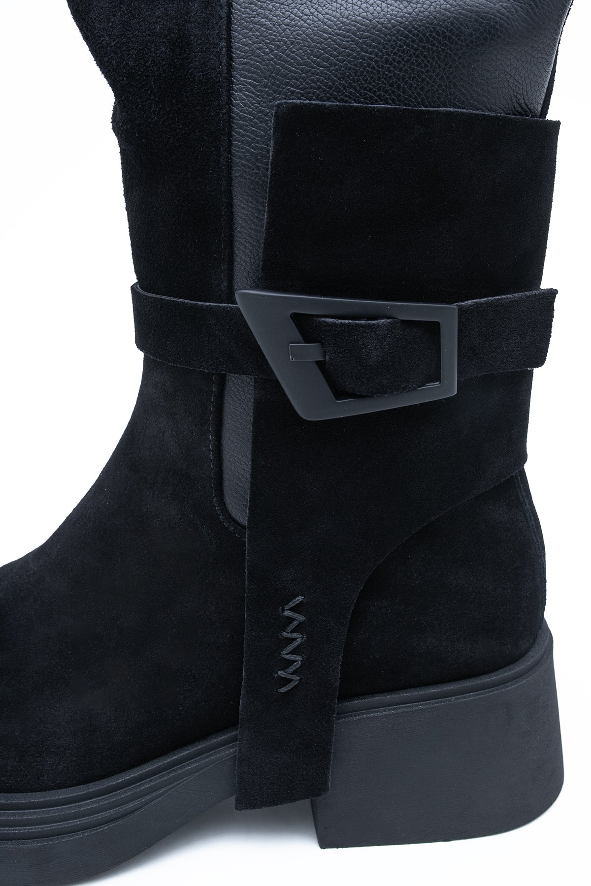 61b7a4b19978fa235f750dd4aac9e871