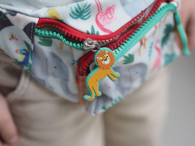 Widok z góry na Dżungla Saszetka - Nerka, ukazujący pojemną komorę główną i przednią kieszeń | Floss & Rock | Spironik.pl