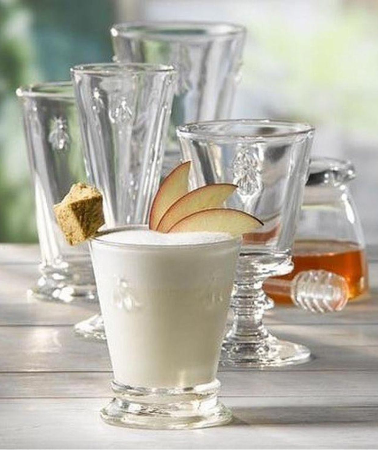 b3e9eeb515740b4ef5e94c44a547447b