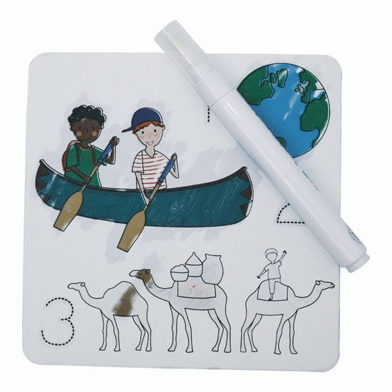 Zestaw 10 kart wielokrotnego użytku z pisakiem wodnym, prezentujący różne kształty i cyfry do nauki | Floss & Rock | Spironik.pl