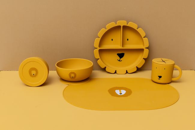 Detail materiálu silikonové misky, měkká na dotek a odolná proti pádu | Trixie | Spironik.pl