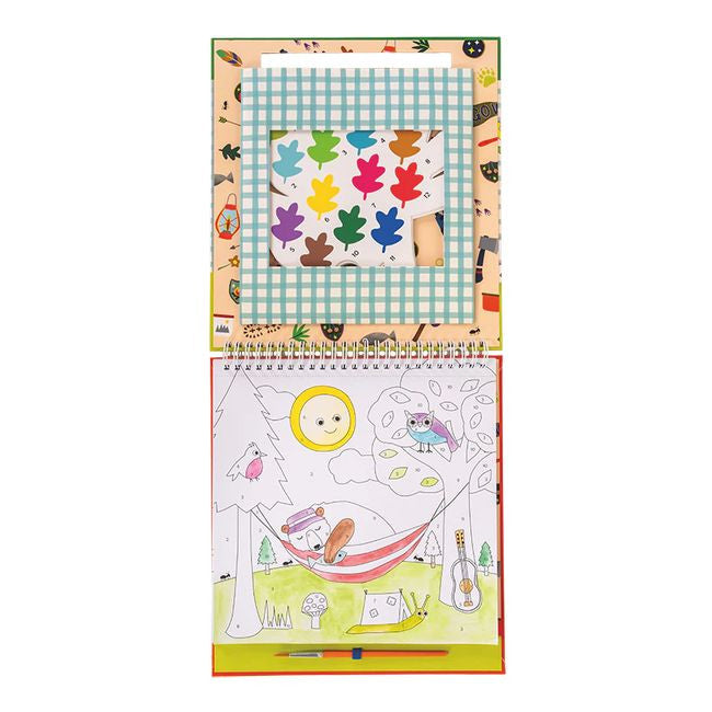 Detal kolorowych farb w paletach, dopasowanych do numerowanych sekcji obrazków | Floss & Rock | Spironik.pl