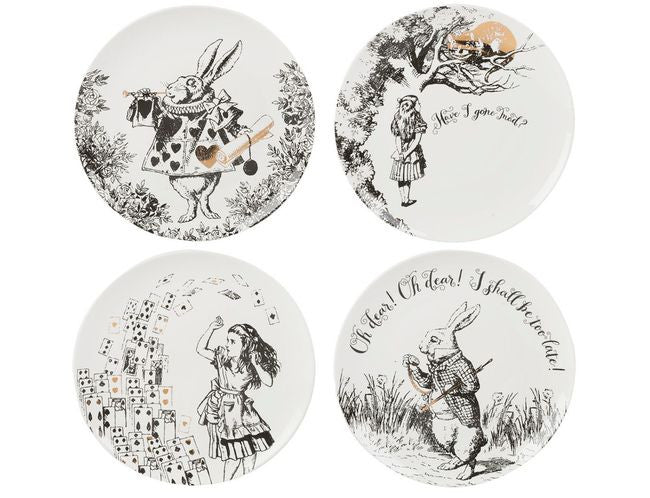 Talerze płaskie z porcelany w kolorze białym, z ilustracjami z "Alicji w Krainie Czarów" | V&A Victoria & Albert Museum | Spironik.pl