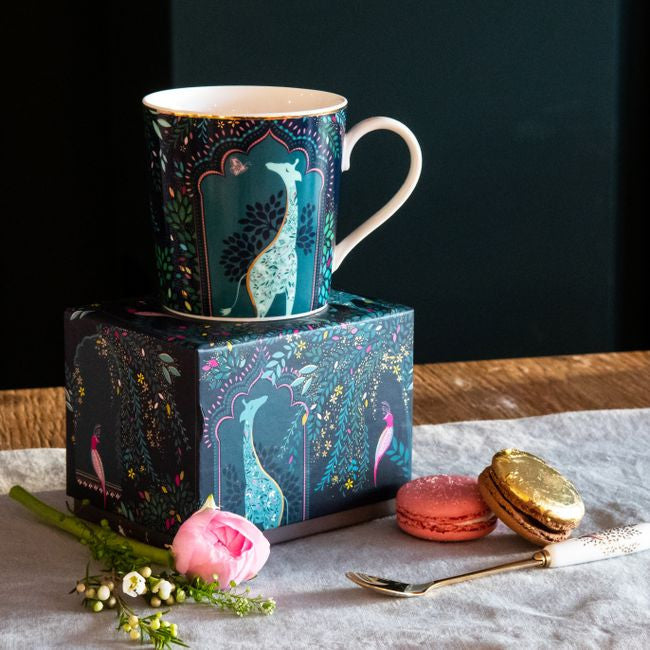 Zbliżenie na fakturę kubka, ukazujące 22-karatowe złote detale | Pimpernel | Spironik.pl