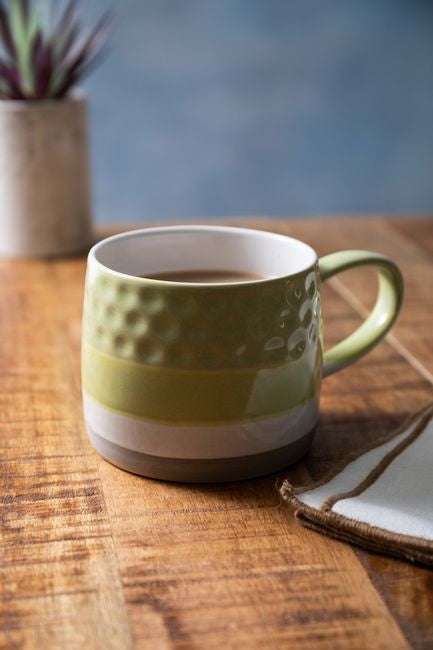 Detal szkliwa kubka Mikasa, podkreślający jego niepowtarzalny charakter | KitchenKraft | Spironik.pl