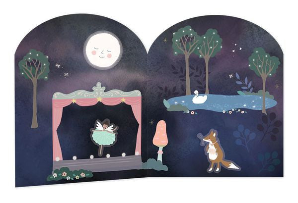 Zbliżenie na kolorowe naklejki przedstawiające magiczne zwierzaki i uśmiechnięty księżyc | Floss & Rock | Spironik.pl