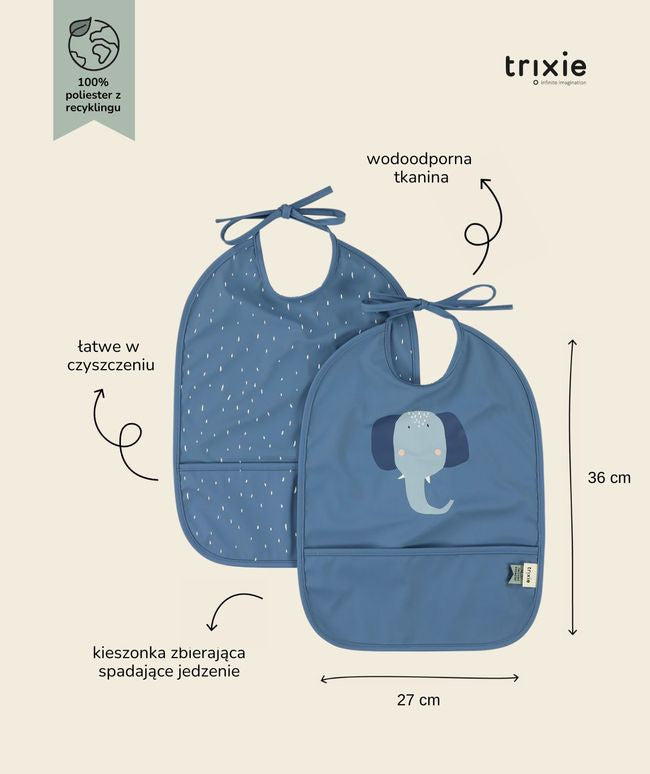 Detail tkaniny bryndáku z recyklátu, s praktickou kapsou na sbírání rozsypaného jídla | Trixie | Spironik.pl