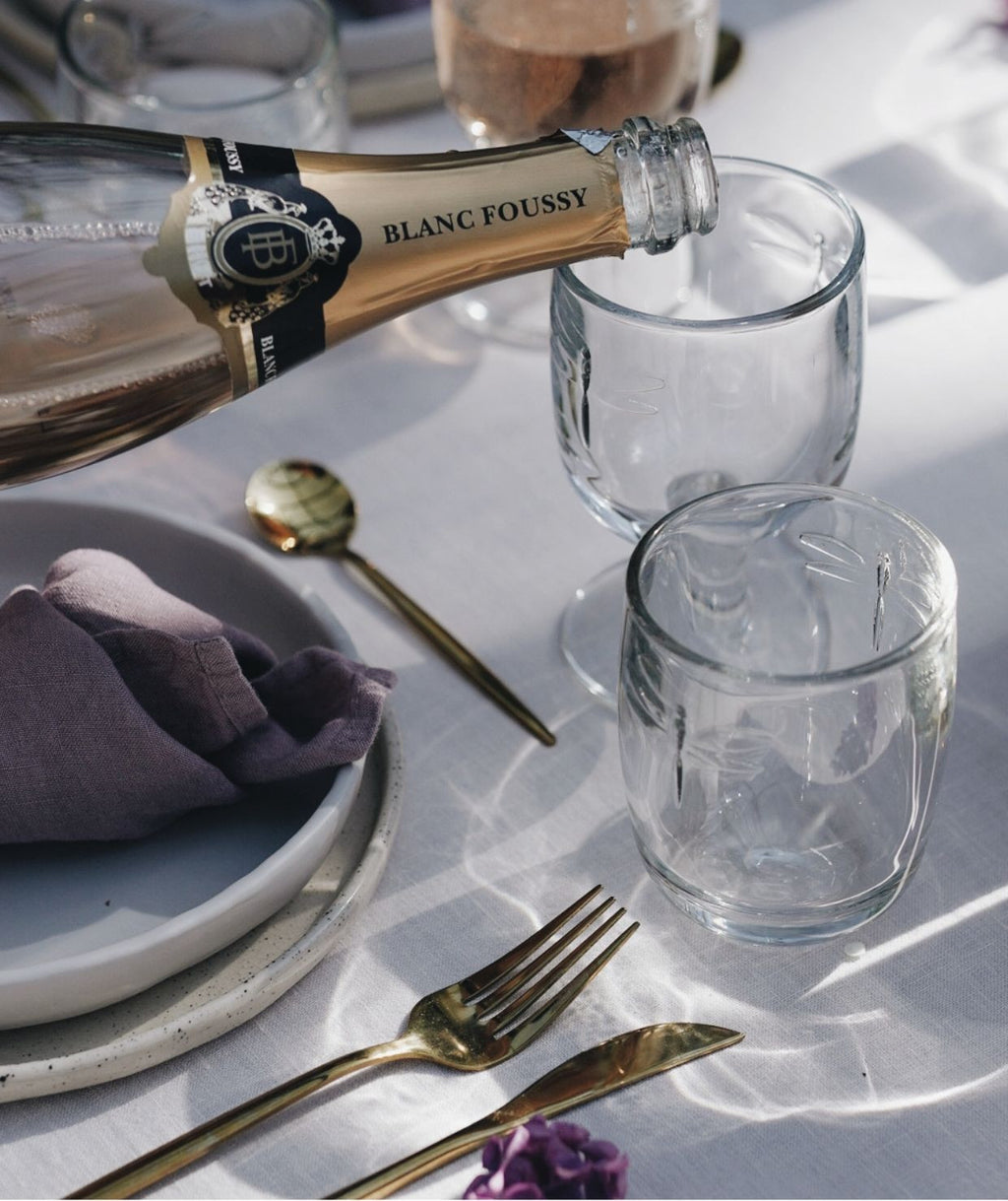 99ccbf26b7cbe84d5134a9281624d8ab