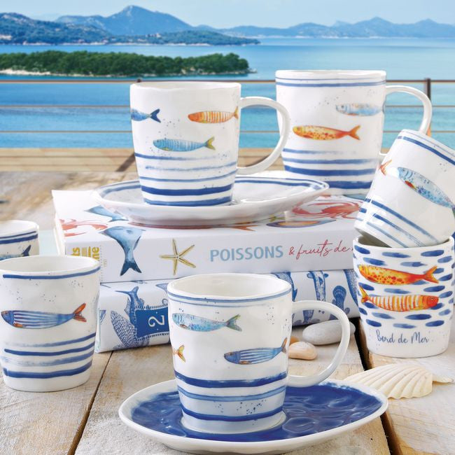 Detal ozdobnego pudełka z kubkiem Easy Life, wielokolorowy wzór ryb w morskiej głębinie | EasyLife | Spironik.pl