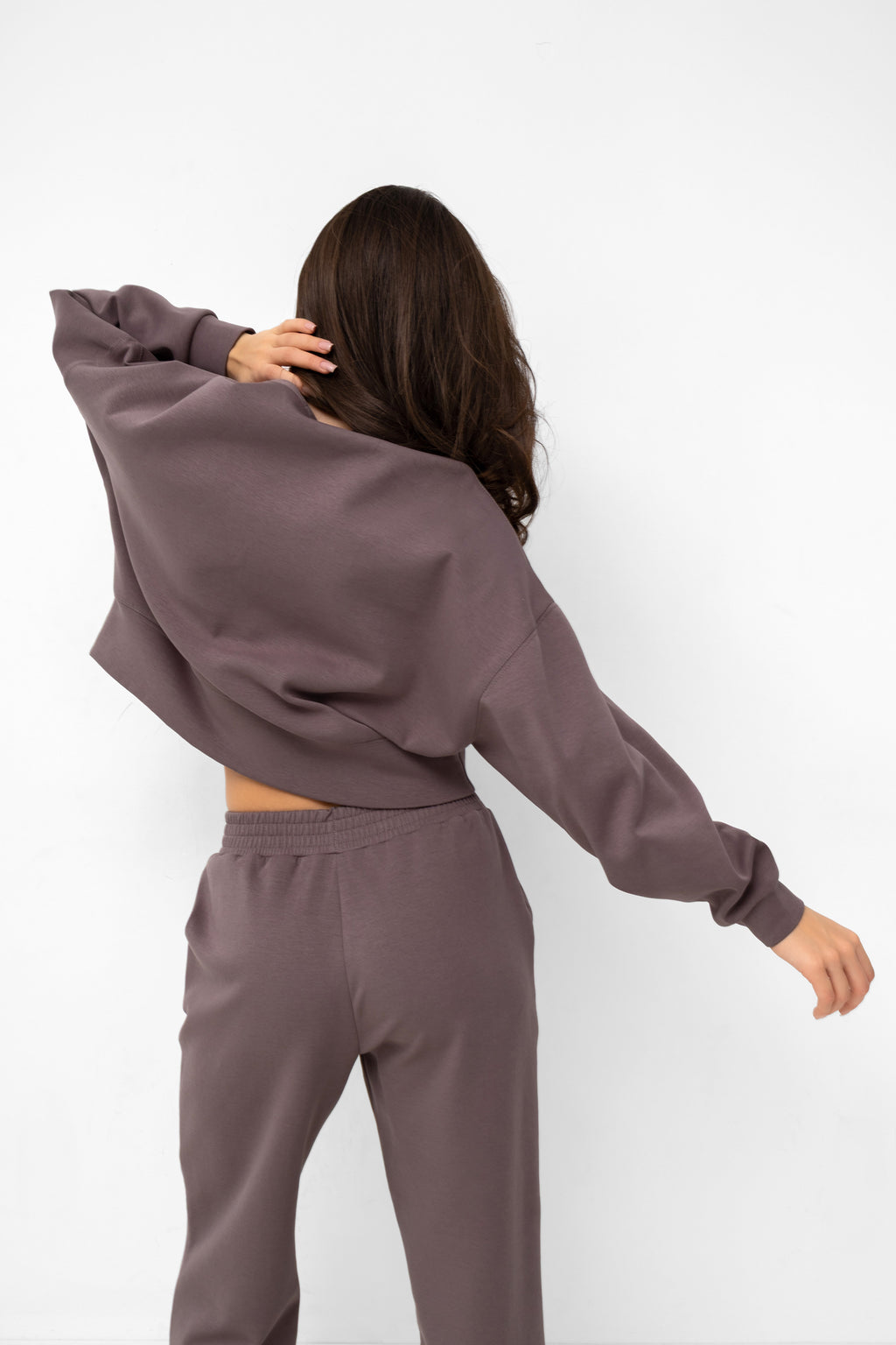 Elegancka bluza z pliską i stębnówkami wzdłuż szwów | Bastet | Spironik.pl