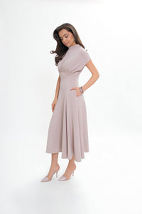 Knitted diver midi dress - flared. Color: Beige
