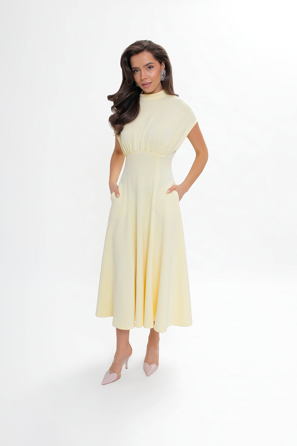 Flared knit midi dress yellow — fashionable spring summer 2026 colors | Spironik.pl