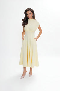 Knitted diver midi dress - flared. Color: Yellow