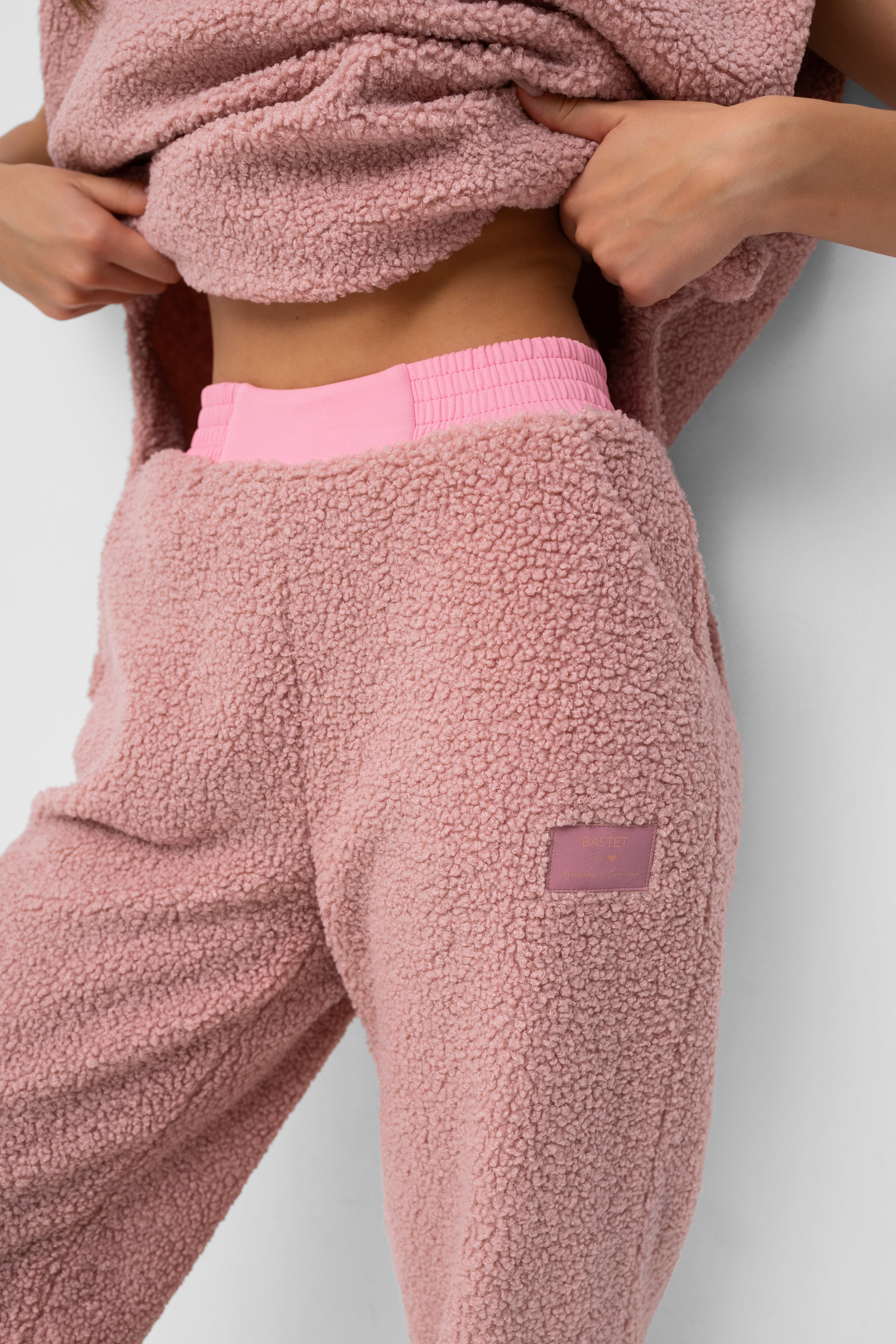 6623acfab317ef63a1272404ac29d91c