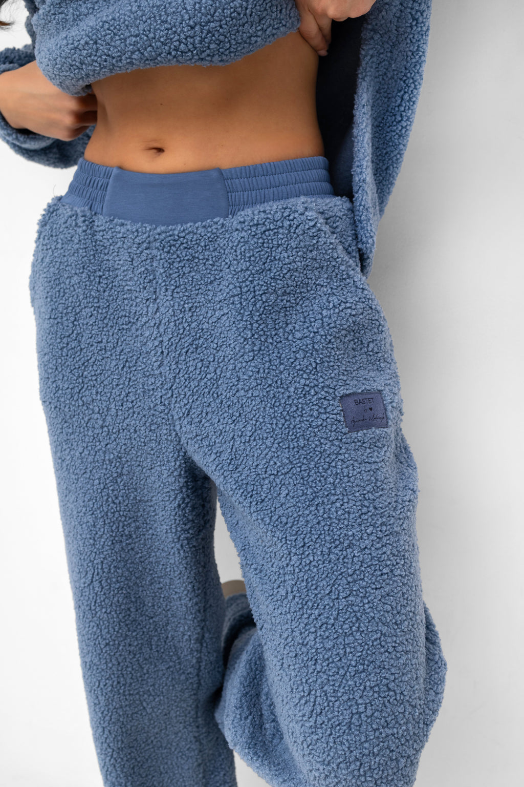 76fa5cd648b1702baf24b20c1016505d