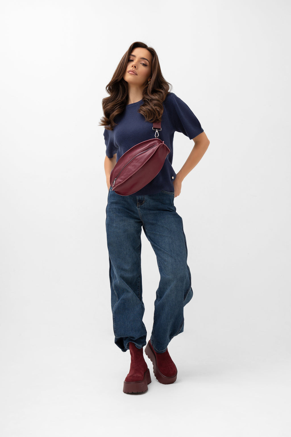 Elegancka torebka nerka z naturalnej skóry, idealna na codzienne i eleganckie stylizacje | Bastet | Spironik.pl