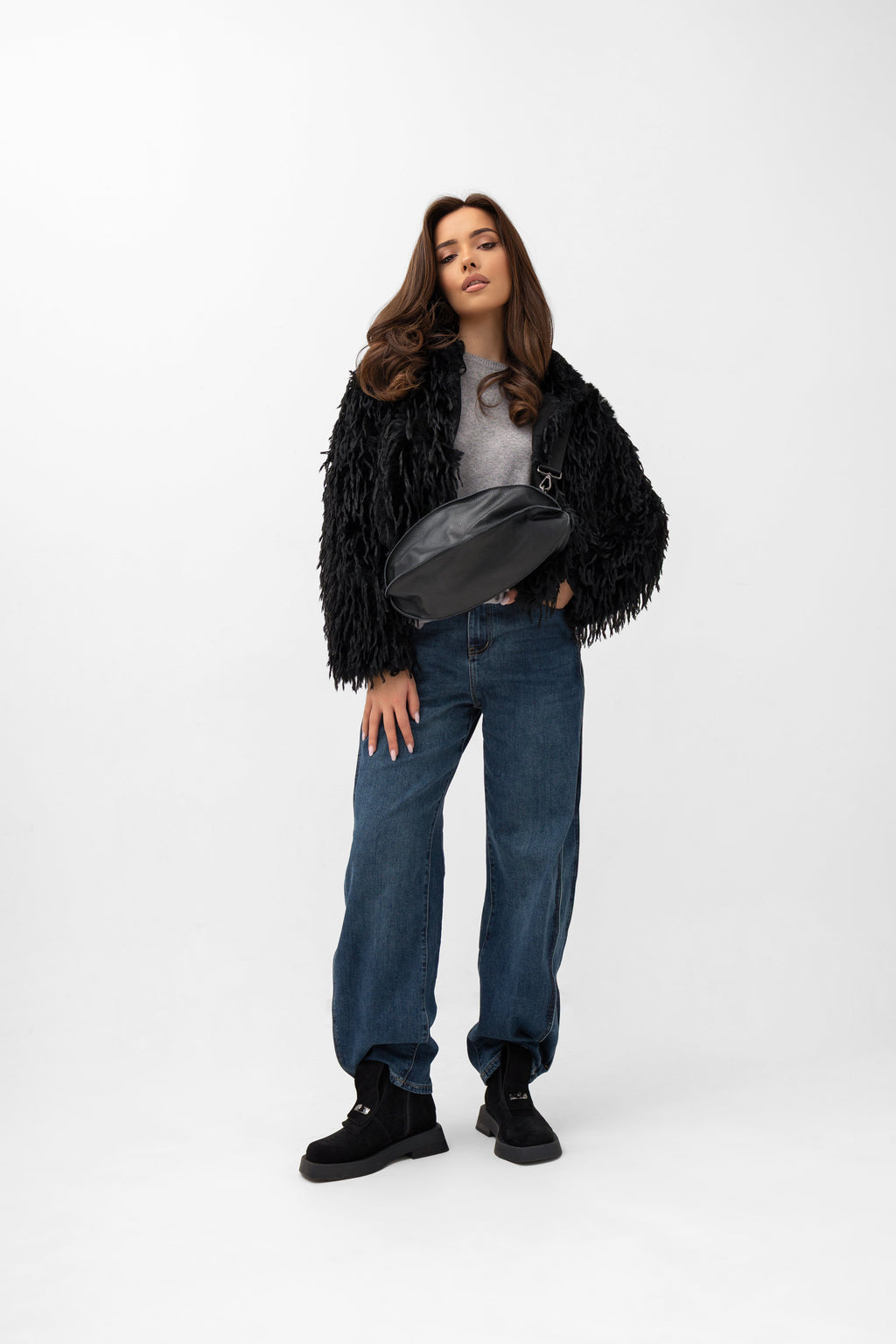 Oryginalny design nerki Bastet, łączący elegancję z codzienną funkcjonalnością | Spironik.pl